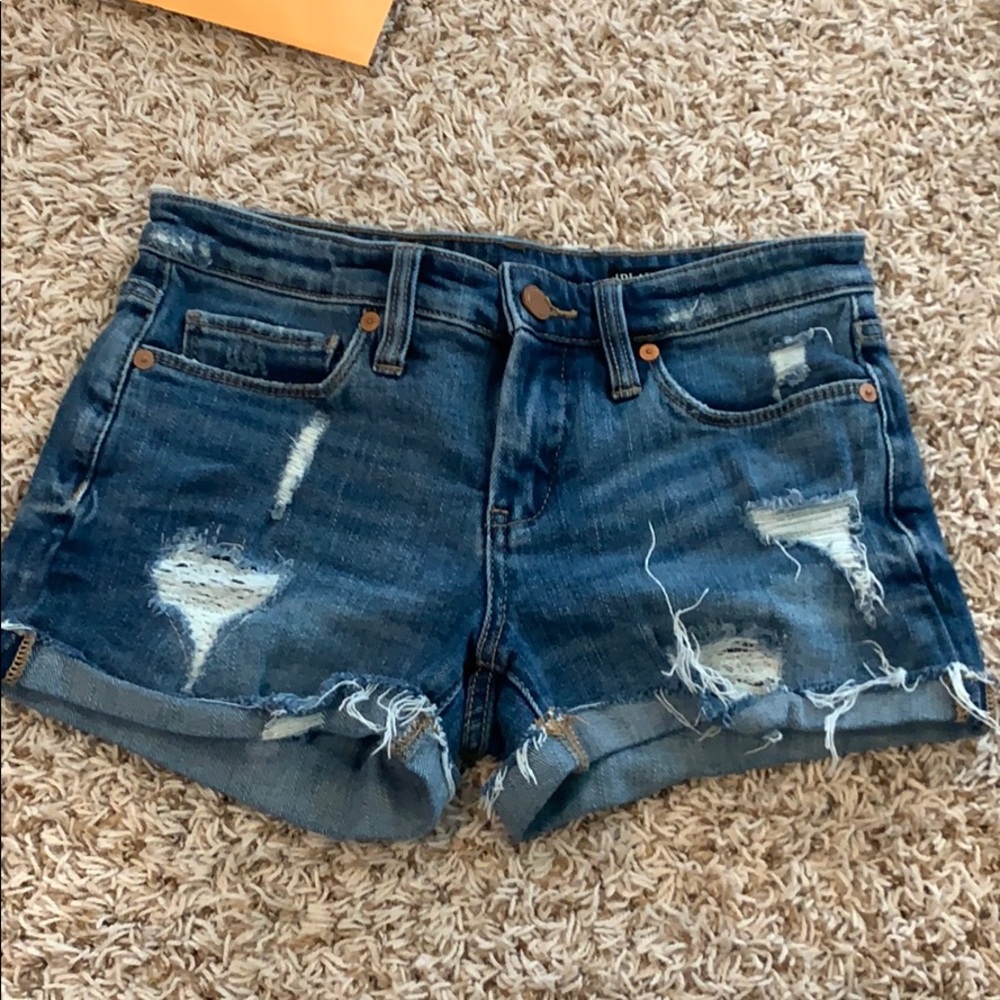 BLANK NYC Tomboy Jean Shorts